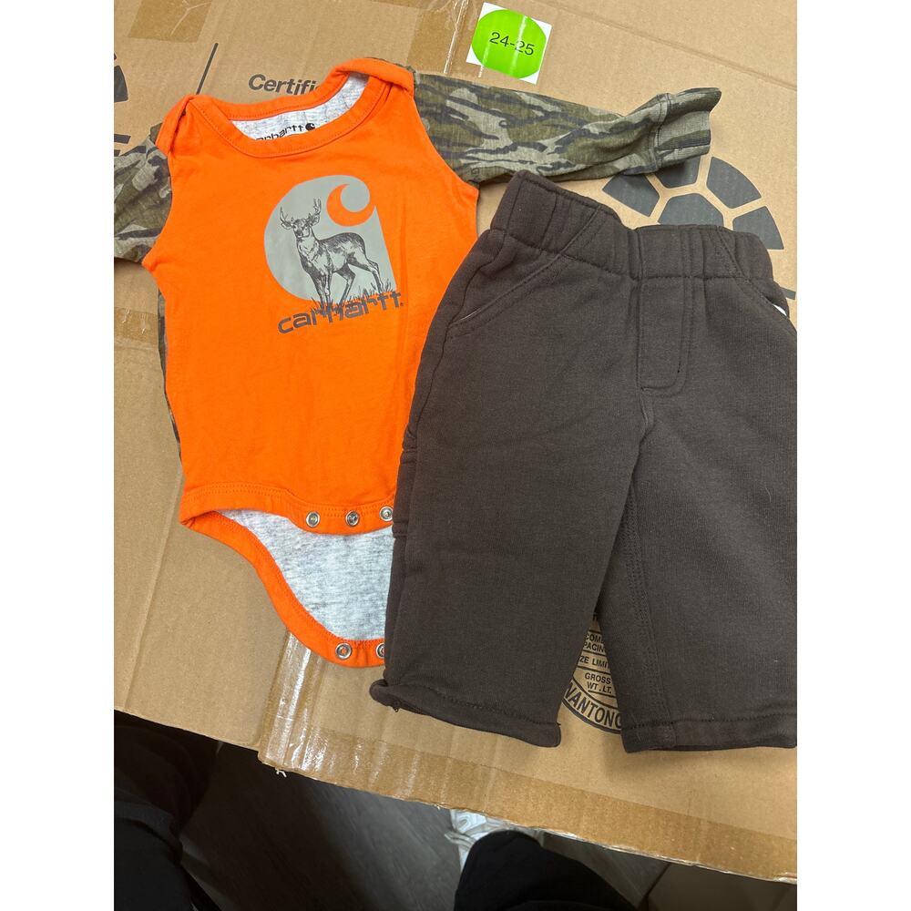 Carhartt outfit